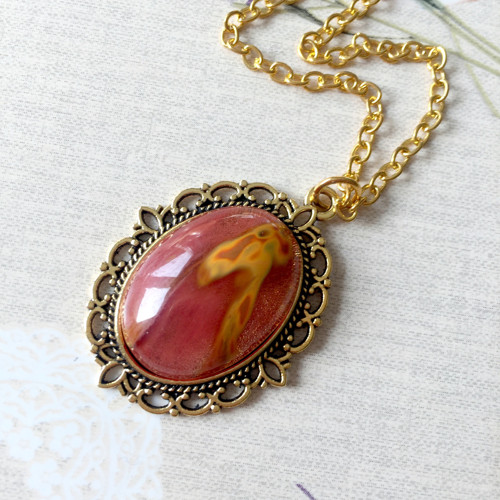 Náhrdelník s cherry quartz starozlatá úprava — foto 3
