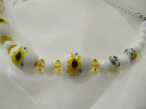 Náhrdelník "Porcelán a slunečnice" — foto 2