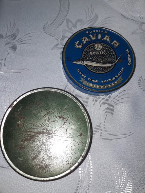 Stará plechová krabička — foto 3