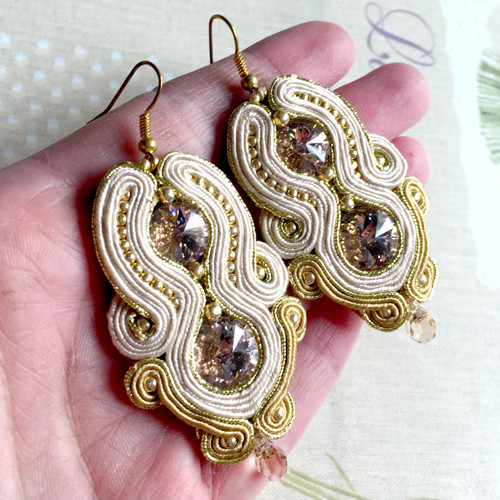 Soutache náušnice "Gold and Peach" — foto 6