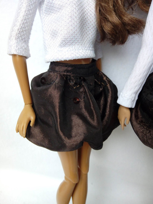 Sukýnka pro Barbie — foto 2