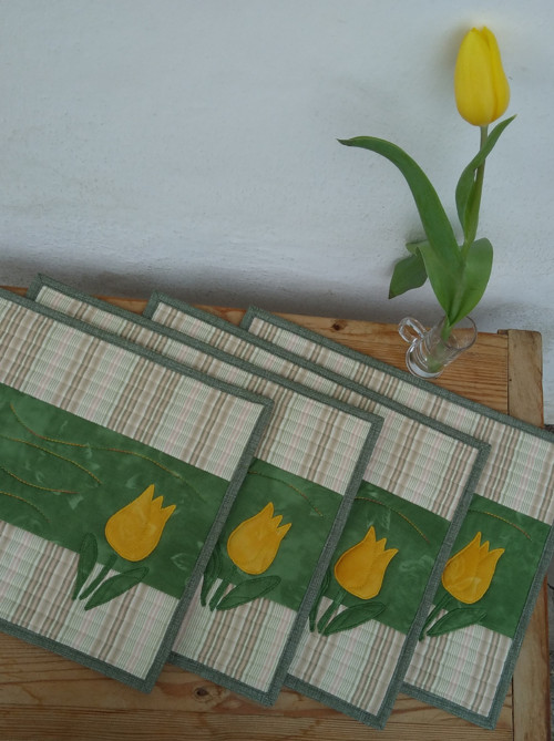 Prostírání s tulipány — foto 5