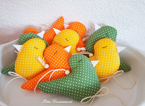 Prostírání lemované bílou krajkou — foto 3