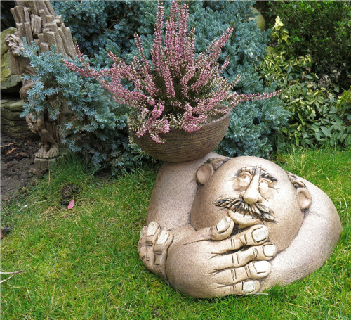Zahloubaný Květník — foto 2