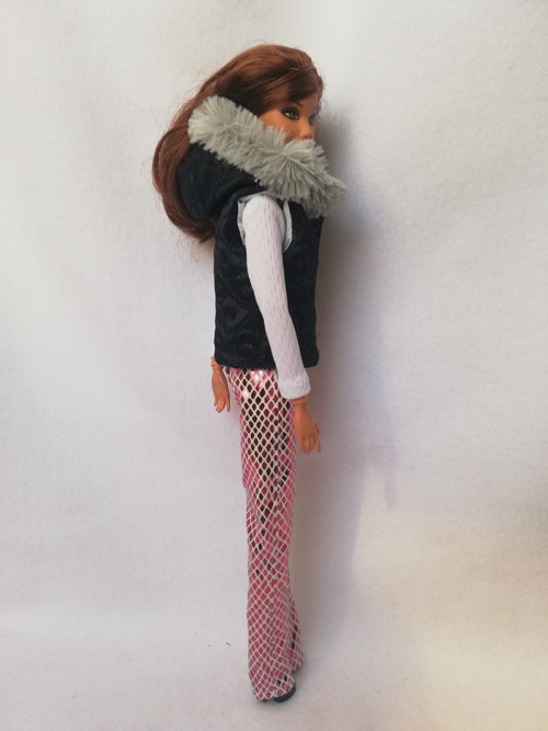 Vestička pro Barbie — foto 2