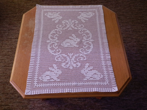 H13 - háčkovaná dečka, 56x42 cm — foto 3