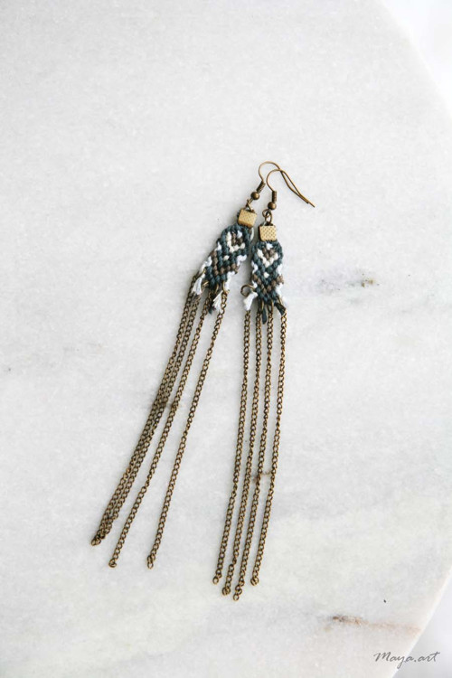 Modrohnědé náušnice MACRAMÉ EARRINGS — foto 2