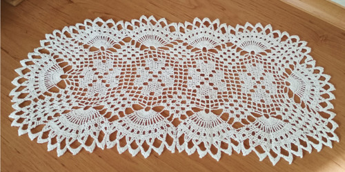 Bílá dečka\ White crochet doily — foto 2