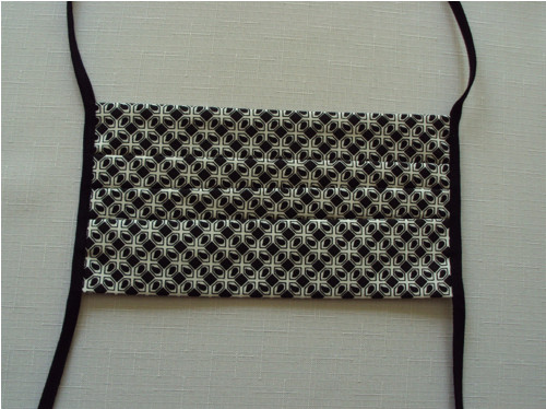 Rouška černo-bílá — foto 2