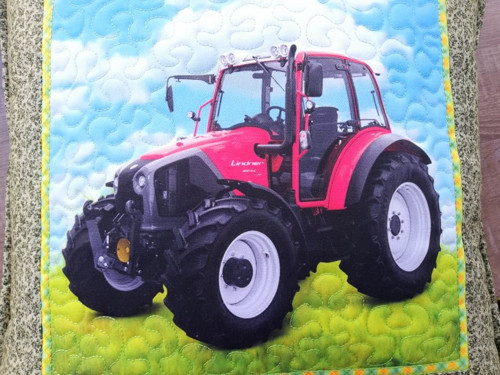 Polštář - Červený traktor — foto 3