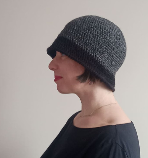 Madam Krajewska v mini - háčkovaný klobouk — foto 3
