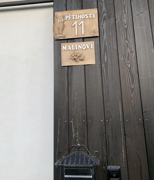 Keramická kachle se jmenovkou — foto 6