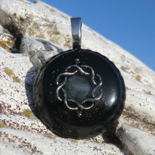 Orgonit Karmický Amulet - Chalcedon — foto 6