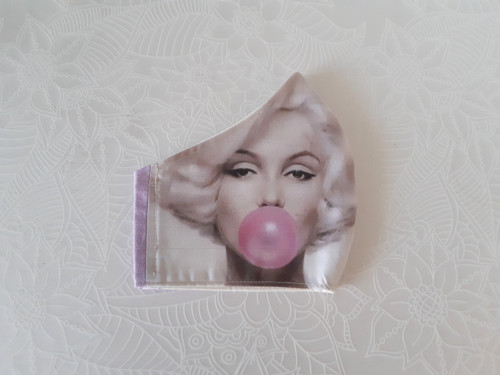 2 roušky s Marilyn na přání — foto 2