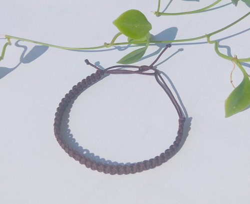 Hnědý náramek Shamballa — foto 3