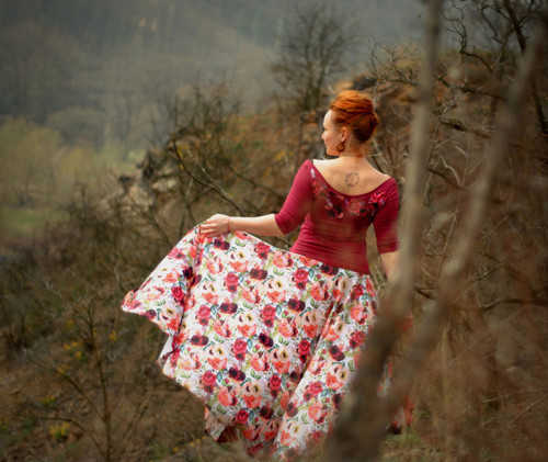 "Z růží", celokolová maxisukně — foto 3