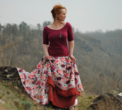 "Z růží", celokolová maxisukně — foto 4