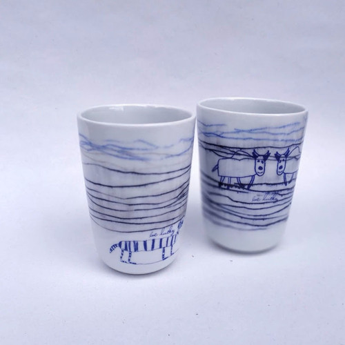 Porcelánový pohárek "Býčci" — foto 2