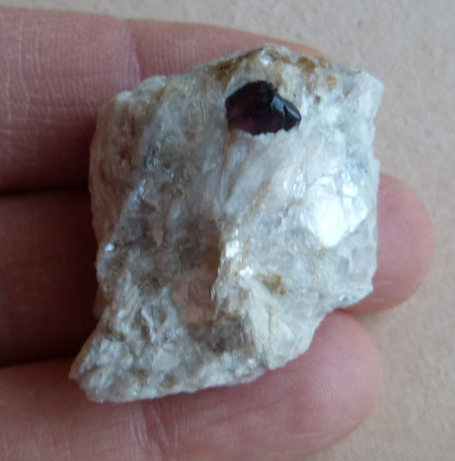 Granát - almandin - 4 cm — foto 2
