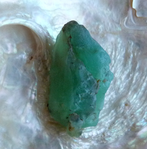 Zelený opál (chryzopál) - 3,5 cm — foto 4