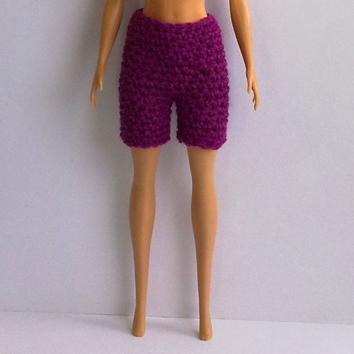 Oblečky pro Barbie - kraťasy — foto 2