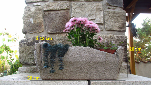 Betonový květináč — foto 3