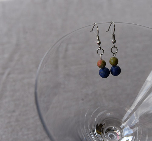 Náušnice lapis lazuli- unakit — foto 2