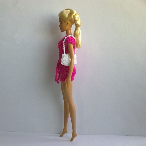 Oblečky pro Barbie - šaty, kabelka — foto 3