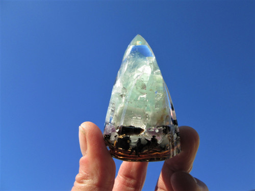 Org. těžítko ,, Vyšší mysli " s fluoritem — foto 4