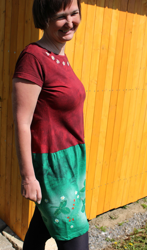 Batikované malované šaty - Jarní nádech — foto 6