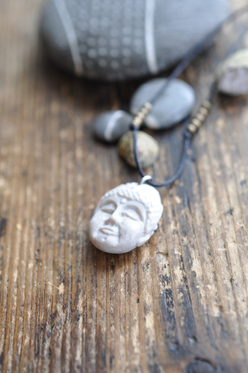 Přítel...tu...nablízku...Buddha — foto 2