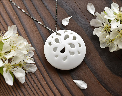 White Flower - porcelánový přívěsek — foto 3