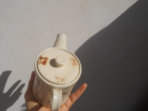 Rovná konvička s opičkami, 400 ml — foto 2