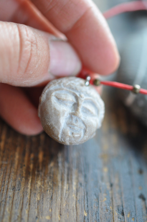 Přítel...tu...nablízku...Buddha — foto 4