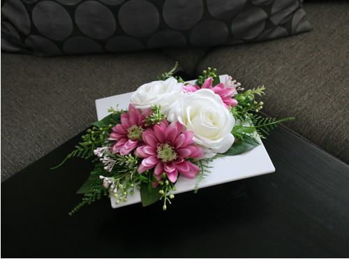 Ikebana s kaméliemi a chryzantémami — foto 2