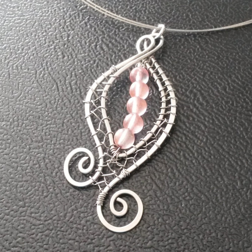 Růženínový kalíšek - amulet — foto 3