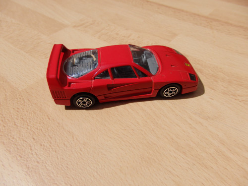Ferrari F40 — foto 2