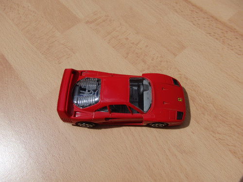 Ferrari F40 — foto 3