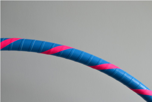 Obruč na hooping modro-růžová 95 cm — foto 2