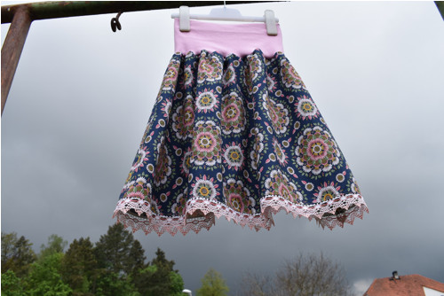 Sukně "Just singing in the rain" — foto 3