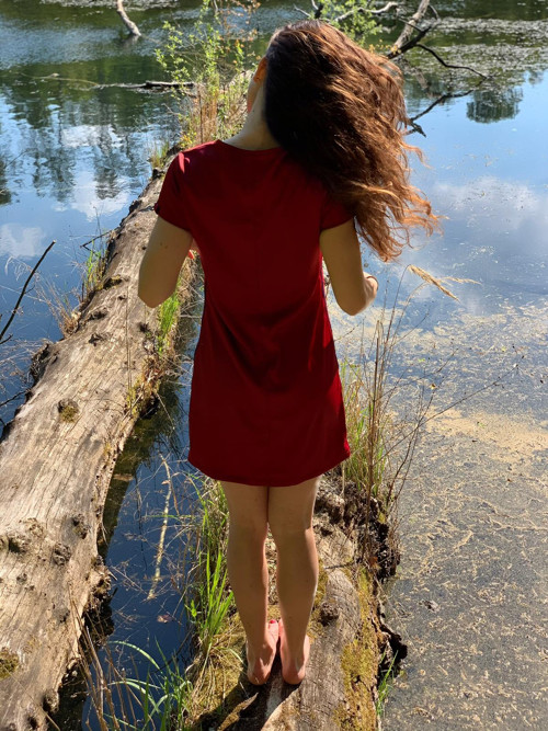 ŠATY rudé — foto 3