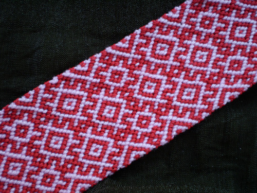 Náramek "Puzzle - červené" — foto 2