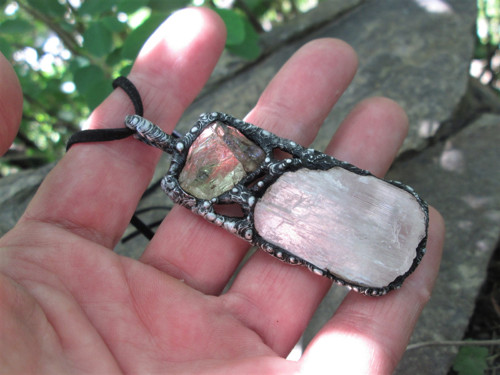 Talisman ,, Štít Aury " — foto 3