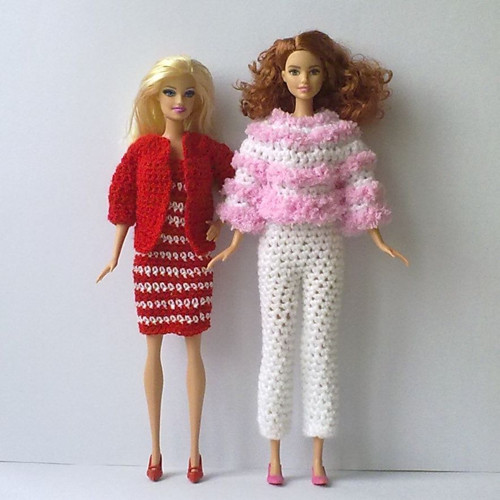Oblečky pro Barbie - šaty, kabátek + botičky — foto 6