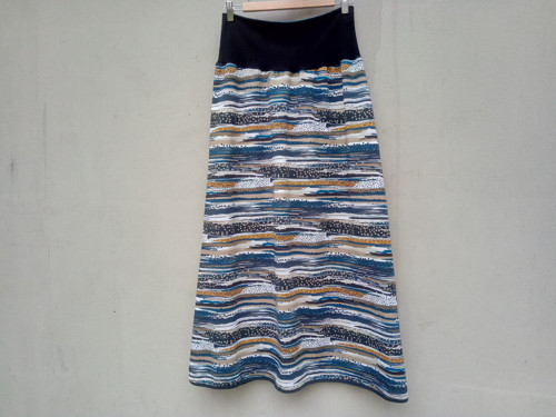 Strips ... suknička dlouhá L/XL — foto 6