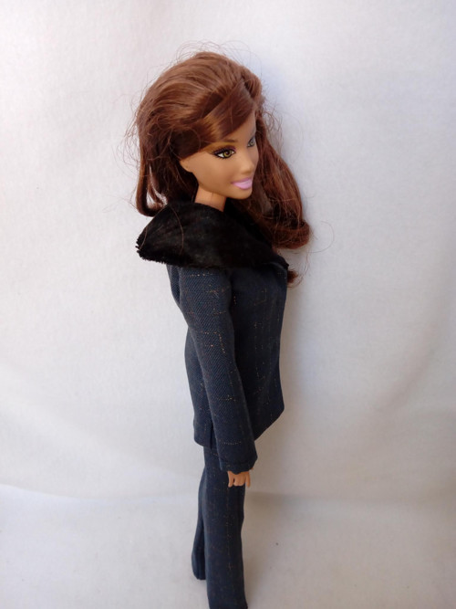Kostýmek pro Barbie — foto 2