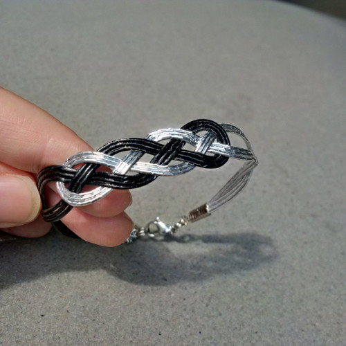 Mizuhiki náramek "SilverBlack" — foto 2