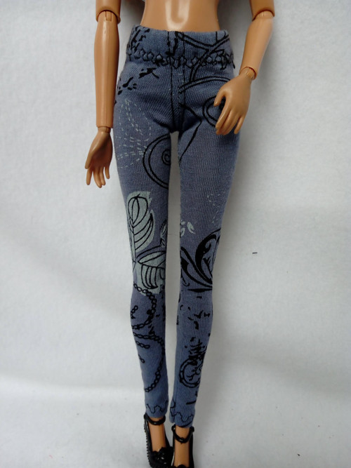 Legíny pro Barbie — foto 2