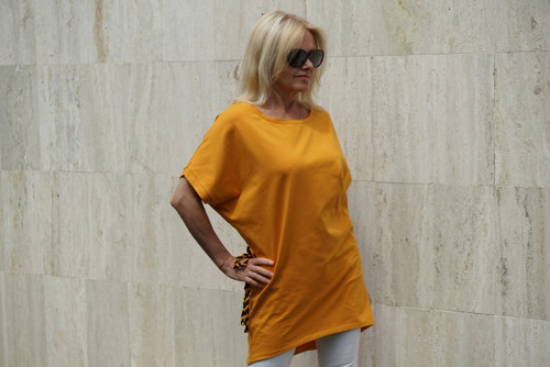 Dlouhé tričko/minišaty — foto 6