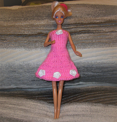 Barbie - růžové šatičky — foto 3